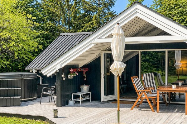 Foto van Licht vakantiehuis met bubbelbad - Vakantiehuis in Ebeltoft - View