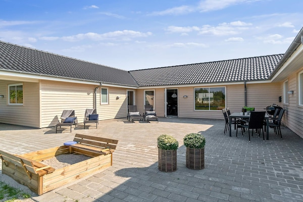 Foto van Luxe verblijf van Houstrup - Vakantiehuis in Nørre Nebel - View