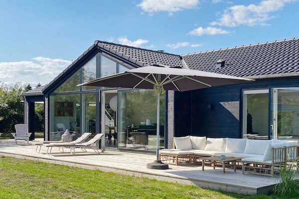 Foto van Familie vakantiehuis in Juelsminde - Vakantiehuis in Juelsminde - Outdoor