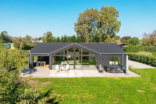Foto van Familie vakantiehuis in Juelsminde - Vakantiehuis in Juelsminde - Outdoor