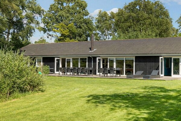 Foto van 17 persoons vakantie huis in Vejby - Vakantiehuis in Vejby - Outdoor