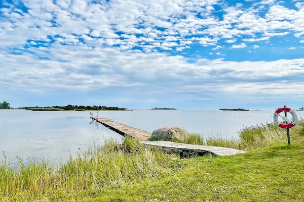 Foto van Charmant huisje bij zee en wandelpaden - Vakantiehuis in BERGKVARA - Untagged