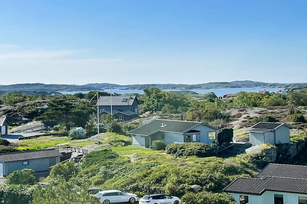 Foto van Ruime familiecottage in Kyrkesund - Vakantiehuis in SKÄRHAMN - Outdoor