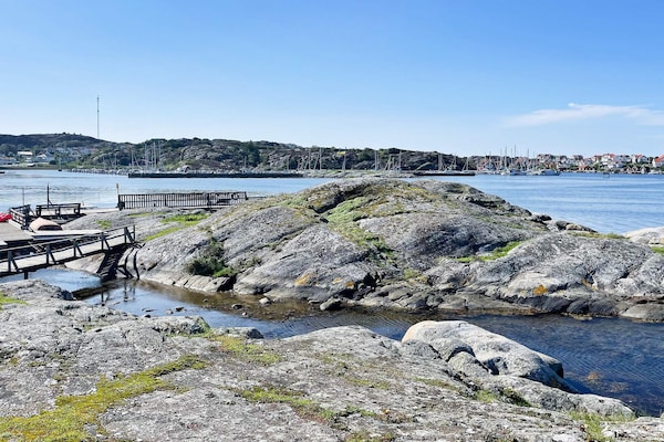 Foto van Ruime familiecottage in Kyrkesund - Vakantiehuis in SKÄRHAMN - Untagged