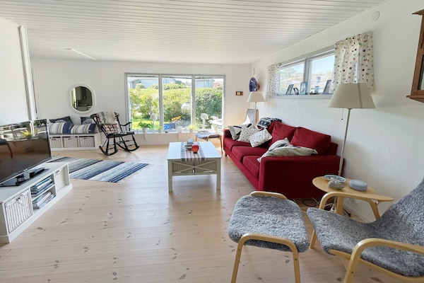 Foto van Ruime familiecottage in Kyrkesund - Vakantiehuis in SKÄRHAMN - Indoor
