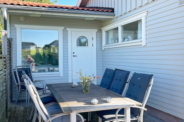 Foto van Ruime familiecottage in Kyrkesund - Vakantiehuis in SKÄRHAMN - Outdoor