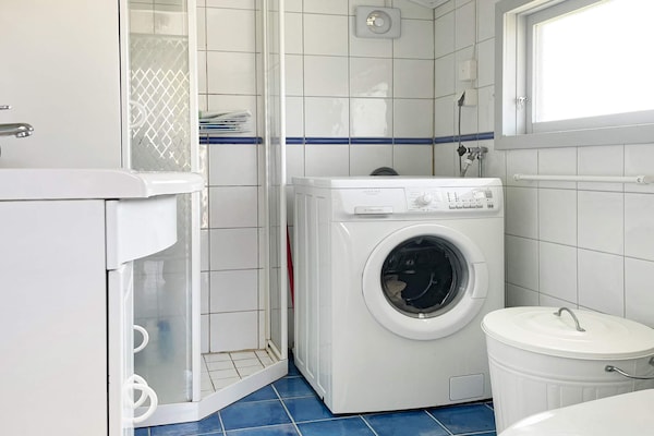 Foto van Ruime familiecottage in Kyrkesund - Vakantiehuis in SKÄRHAMN - Indoor