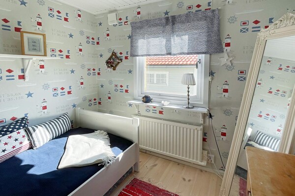 Foto van Ruime familiecottage in Kyrkesund - Vakantiehuis in SKÄRHAMN - Indoor