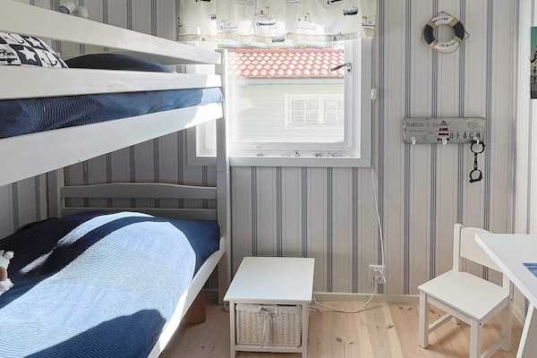 Foto van Ruime familiecottage in Kyrkesund - Vakantiehuis in SKÄRHAMN - Indoor