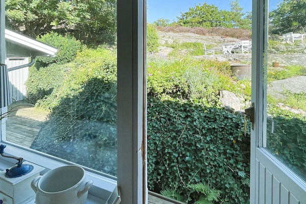 Foto van Ruime familiecottage in Kyrkesund - Vakantiehuis in SKÄRHAMN - Indoor