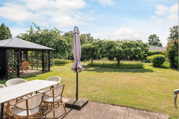 Foto van 6 persoons vakantie huis in Rødvig Stevns-By Traum - View