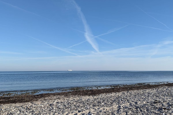 Foto van Moderne villa aan het water bij de jachthaven - Vakantiehuis in Wendtorf - WaterView