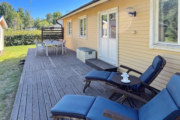 Foto van Kustwoning met gastenverblijf - Vakantiehuis in Rockneby - Outdoor