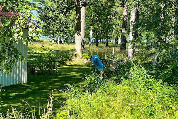 Foto van Kustwoning met gastenverblijf - Vakantiehuis in Rockneby - Outdoor