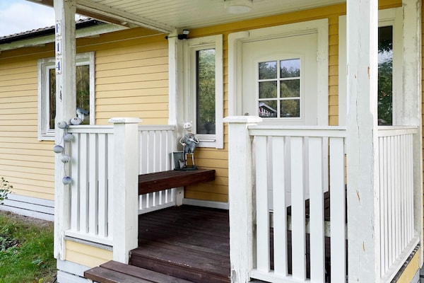 Foto van Kustwoning met gastenverblijf - Vakantiehuis in Rockneby - Outdoor