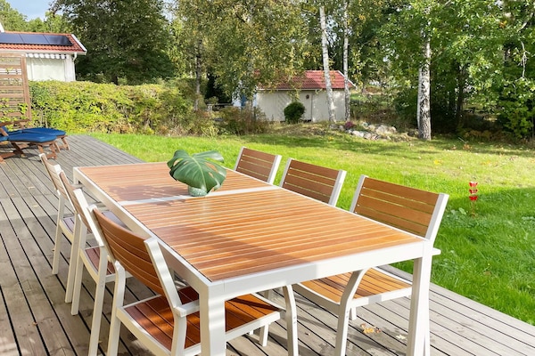 Foto van Kustwoning met gastenverblijf - Vakantiehuis in Rockneby - Untagged