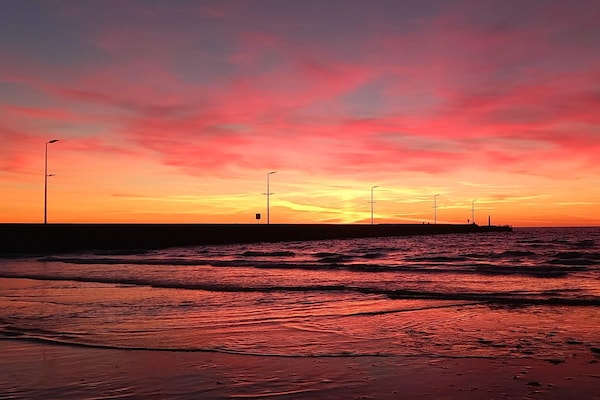 Foto van Luxe strandhuis voor 14 personen - Vakantiehuis in Løkken - WaterView