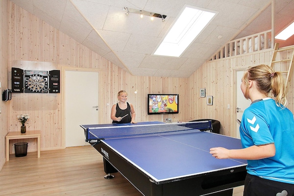 Foto van Luxe strandhuis voor 14 personen - Vakantiehuis in Løkken - Untagged