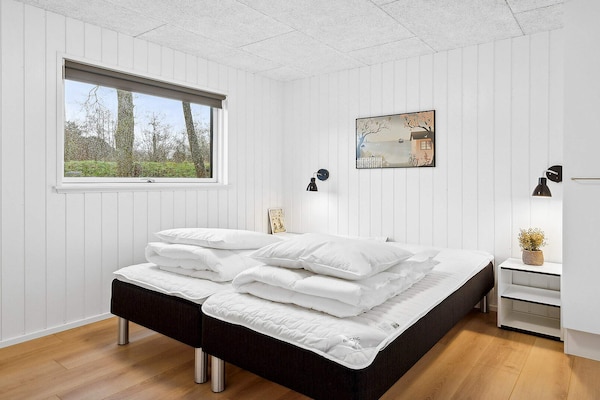 Foto van Ruim toevluchtsoord voor 20 -- By Traum Ferienwohnungen - Indoor