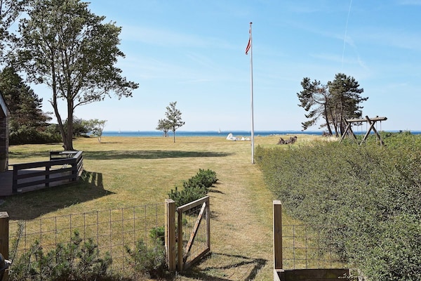 Foto van Vakantiehuis aan zee met sauna - Vakantiehuis in Sydals - WaterView