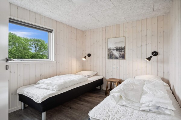Foto van Ruim vakantiehuis vlakbij het strand - Vakantiehuis in Sydals - Indoor