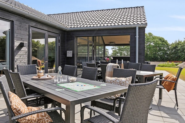 Foto van Ruim vakantiehuis vlakbij het strand - Vakantiehuis in Sydals - Outdoor