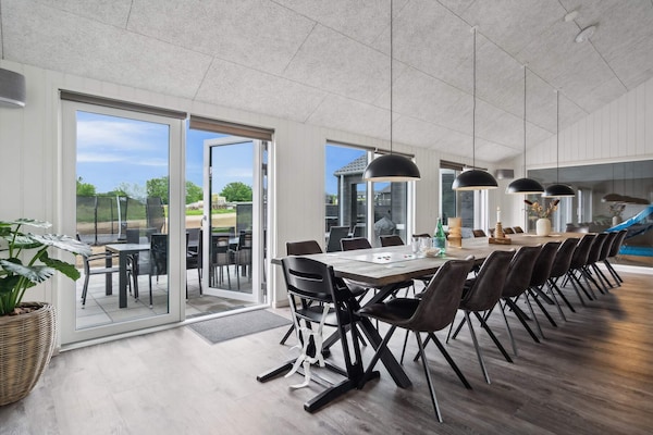 Foto van Ruim vakantiehuis vlakbij het strand - Vakantiehuis in Sydals - Indoor
