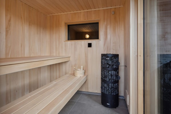 Foto van Ruim vakantiehuis vlakbij het strand - Vakantiehuis in Sydals - Sauna