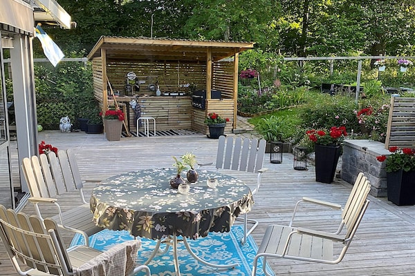 Foto van 6 persoons vakantie huis in HÄLLEKIS - Vakantiehuis in HÄLLEKIS - Outdoor