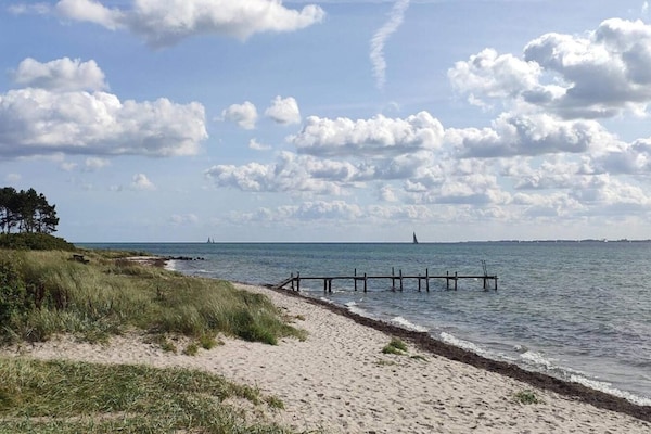 Foto van Heerlijk genieten van het strand in Kegnaes - Vakantiehuis in Sydals - WaterView