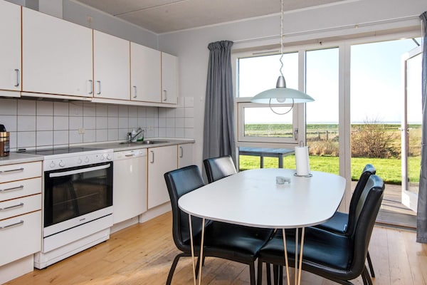 Foto van Moderne kusttoevlucht -- By Traum Ferienwohnungen - Vakantiehuis in Højer - Indoor