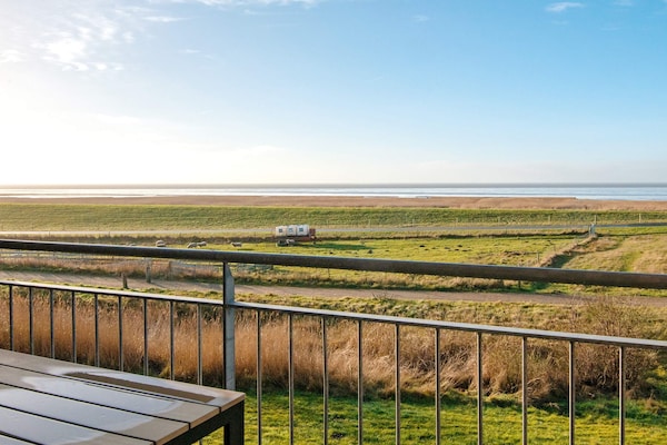 Foto van Moderne kusttoevlucht -- By Traum Ferienwohnungen - Vakantiehuis in Højer - View