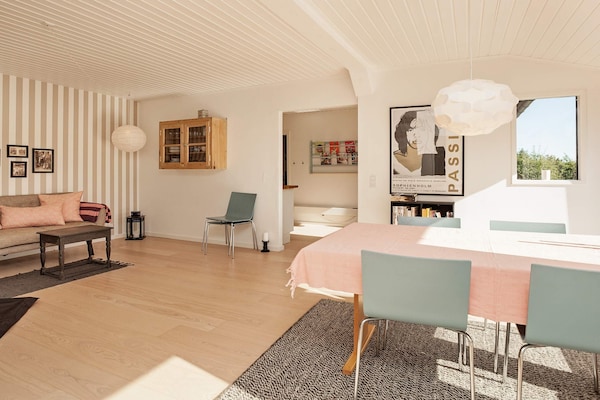 Foto van Sfeervol strandhuis -- By Traum Ferienwohnungen - Vakantiehuis in Vejby - Indoor