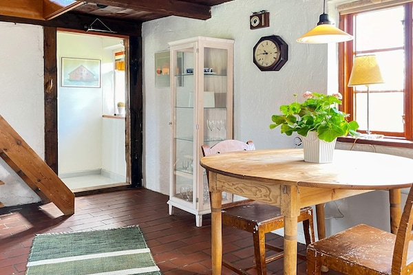 Foto van Houten huisje met rustieke charme - Vakantiehuis in DEGEBERGA - Indoor