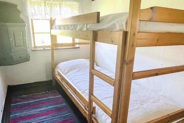 Foto van Houten huisje met rustieke charme - Vakantiehuis in DEGEBERGA - Indoor