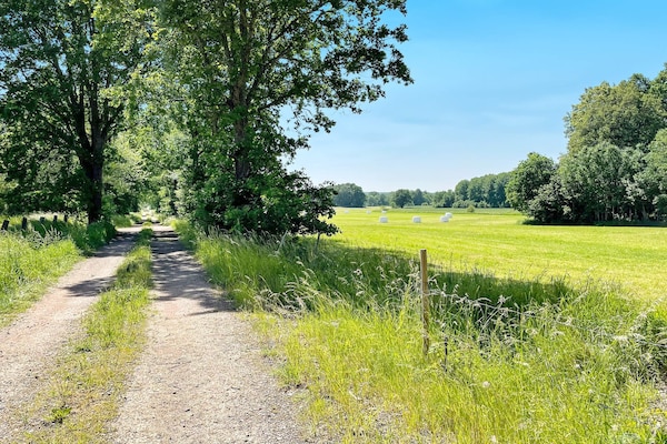 Foto van Boerderij bij meren en kust - Vakantiehuis in HÖGSBY - Untagged