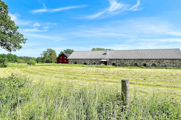 Foto van Boerderij bij meren en kust - Vakantiehuis in HÖGSBY - Untagged