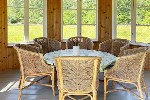 Foto van Boerderij bij meren en kust - Vakantiehuis in HÖGSBY - Outdoor