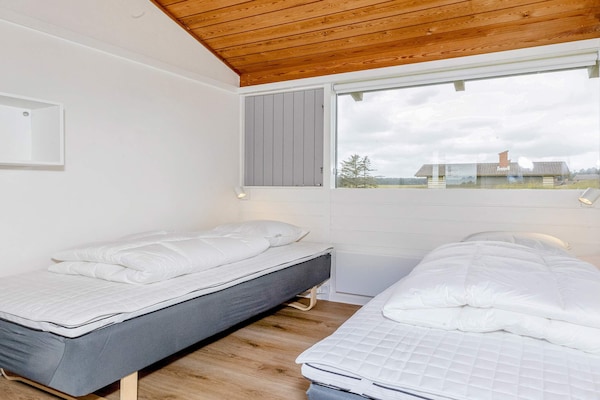 Foto van 12 persoons vakantieparkhuis in Hanstholm - Vakantiehuis in Hanstholm - Indoor