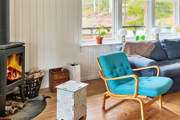 Foto van Charmant eilandhuis met gastenverblijf - Vakantiehuis in VäTö - Indoor