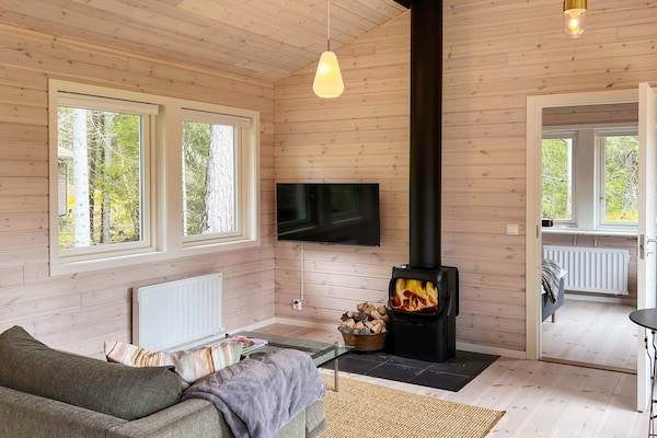 Foto van Charmant eilandhuis met gastenverblijf - Vakantiehuis in VäTö - Indoor