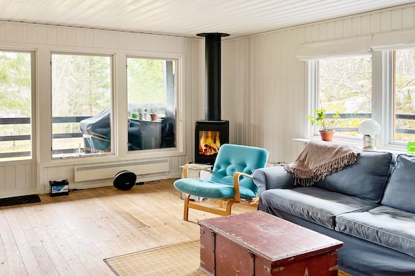 Foto van Charmant eilandhuis met gastenverblijf - Vakantiehuis in VäTö - Indoor