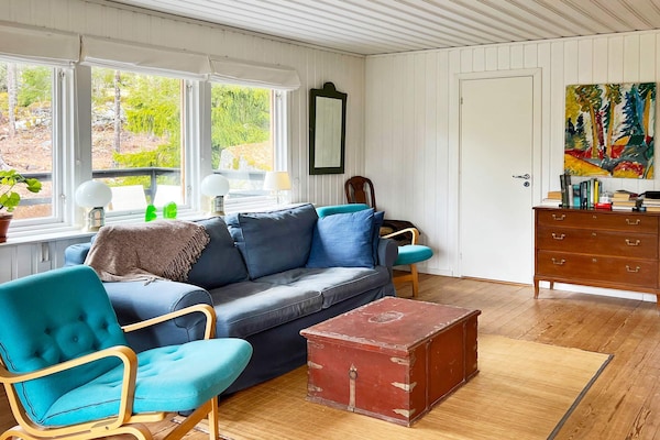 Foto van Charmant eilandhuis met gastenverblijf - Vakantiehuis in VäTö - Indoor