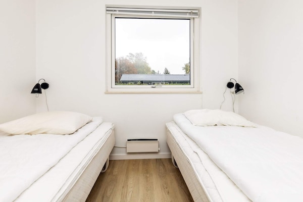 Foto van Luxe Spa Retreat bij het strand -- By Traum Ferienwohnungen - Indoor