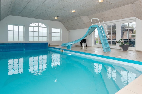 Foto van 4 sterren vakantie huis in Ulfborg - Vakantiehuis in Ulfborg - Pool