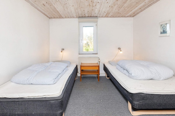 Foto van Schilderachtig Poolhuis -- By Traum Ferienwohnungen - Indoor
