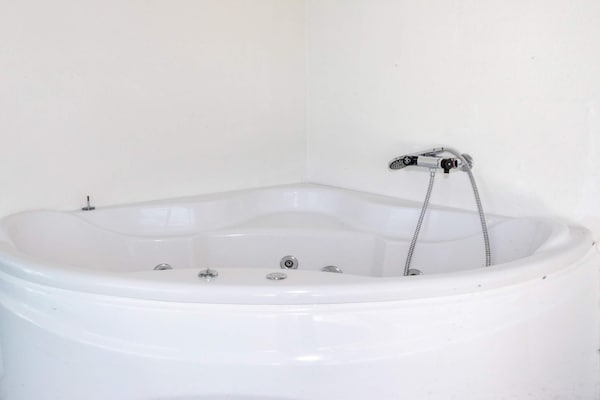 Foto van Schilderachtig Poolhuis -- By Traum Ferienwohnungen - Spa