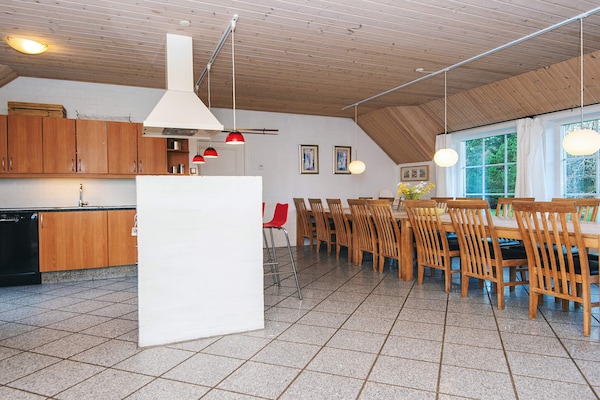 Foto van Luxe vakantieverblijf met zwembad - Vakantiehuis in Ulfborg - Indoor