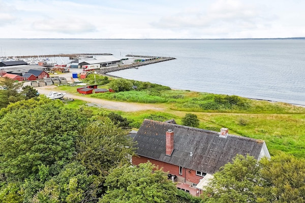 Foto van Plezier voor het hele gezin met Fjord View - Vakantiehuis in Thyholm - WaterView