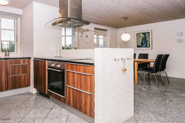 Foto van Luxe spa-retraite voor tien personen - Vakantiehuis in Ulfborg - Indoor